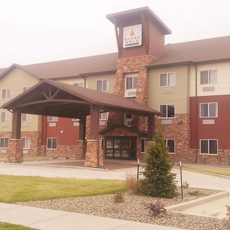 Inn At Hunters Run Watford City Exteriér fotografie