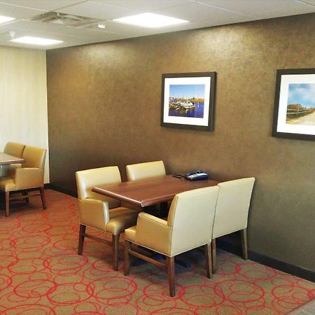 Inn At Hunters Run Watford City Exteriér fotografie