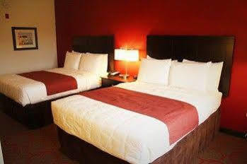 Inn At Hunters Run Watford City Exteriér fotografie