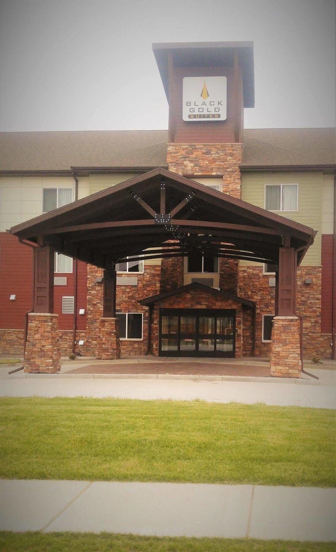 Inn At Hunters Run Watford City Exteriér fotografie